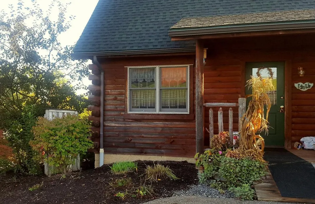 Amish Blessings Cabins-1